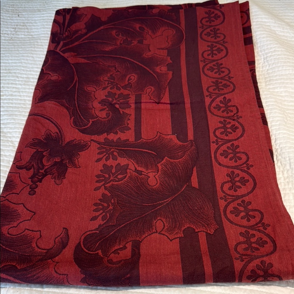 Elegant Red Floral Yves Delores Paris Tablecloth
